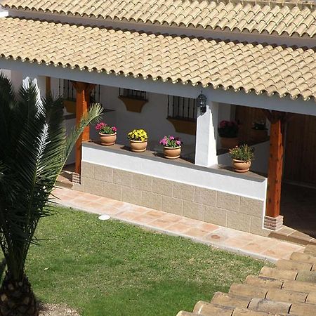 Hostal Las Acacias Los Canos De Meca Bagian luar foto